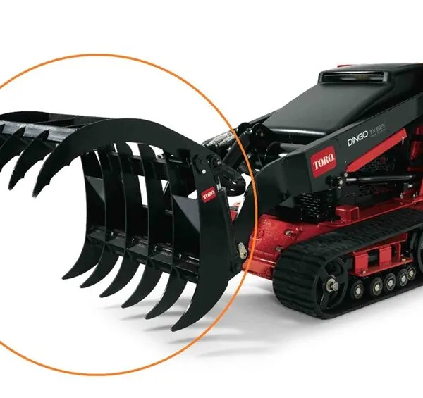 TORO Dingo® - Grapple Rake Attachment